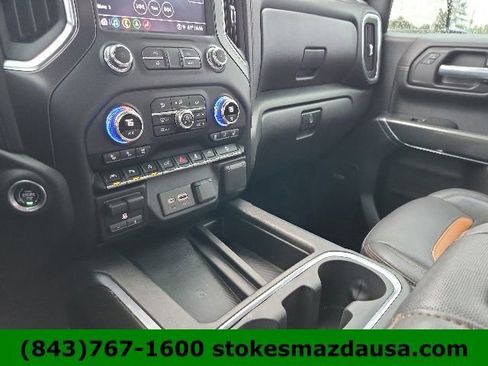 Used 2021 GMC Sierra 1500 AT4 w/ AT4 Premium Package AWD/4WD image 31