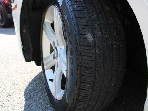 Used 2014 BMW 328i xDrive Sedan AWD/4WD image 18