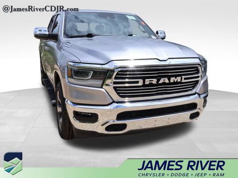 Used 2023 RAM 1500 Laramie AWD/4WD image 10