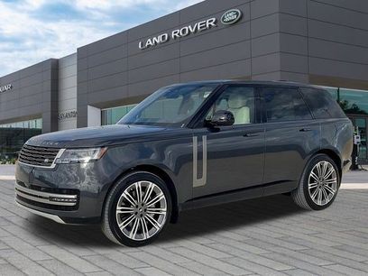 New 2025 Land Rover Range Rover SE