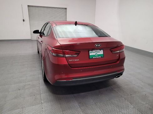 Used 2018 Kia Optima S FWD image 6
