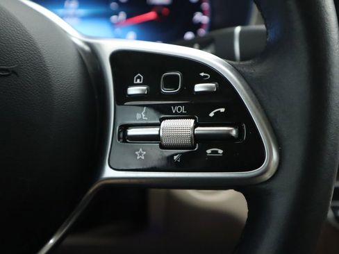 Certified 2022 Mercedes-Benz GLC 300 image 12