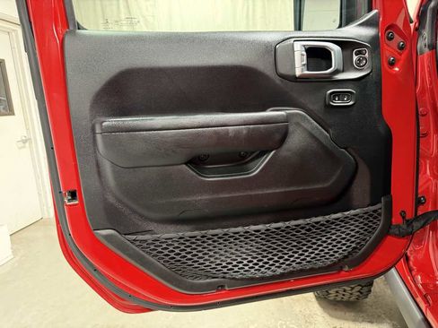 Used 2022 Jeep Wrangler Unlimited Sport image 8