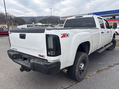 Used 2014 GMC Sierra 2500 W/T image 3