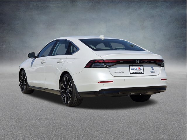 Used 2025 Honda Accord Touring image 7