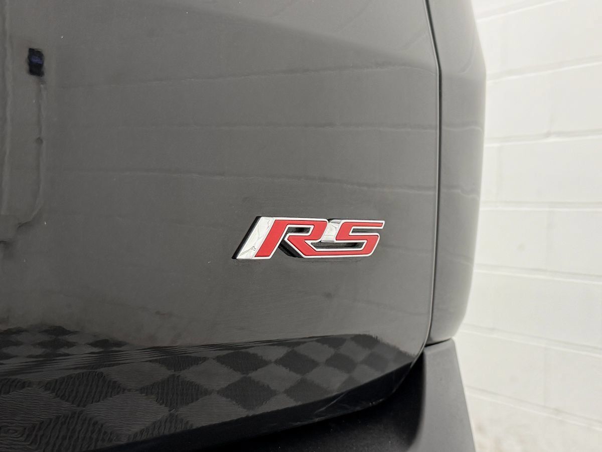 Used 2022 Chevrolet Traverse RS w/ LPO, Floor Liner Package AWD/4WD image 10