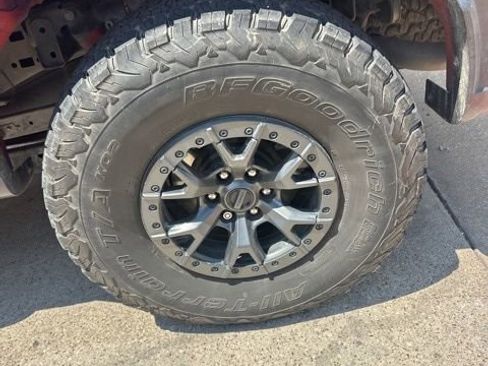 Used 2022 Ford F150 Raptor w/ Raptor 37 Performance Package AWD/4WD image 15