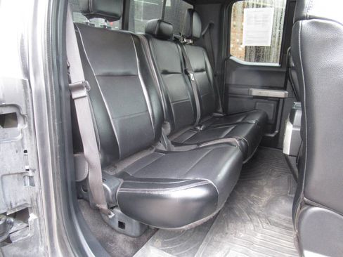 Used 2015 Ford F150 Lariat AWD/4WD image 6