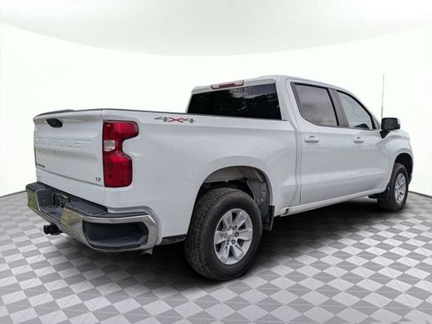 Used 2025 Chevrolet Silverado 1500 LT AWD/4WD image 4