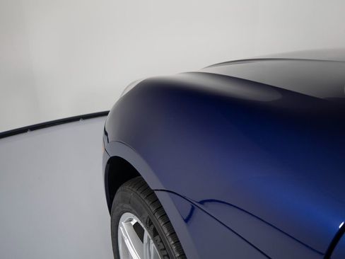 New 2026 Porsche Macan image 38