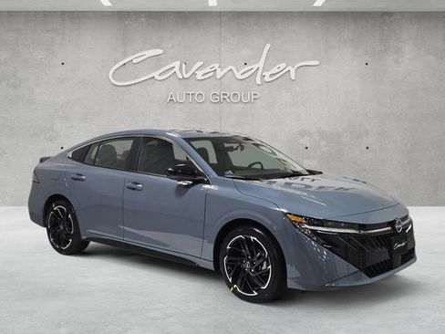 New 2026 Nissan Sentra SR image 2