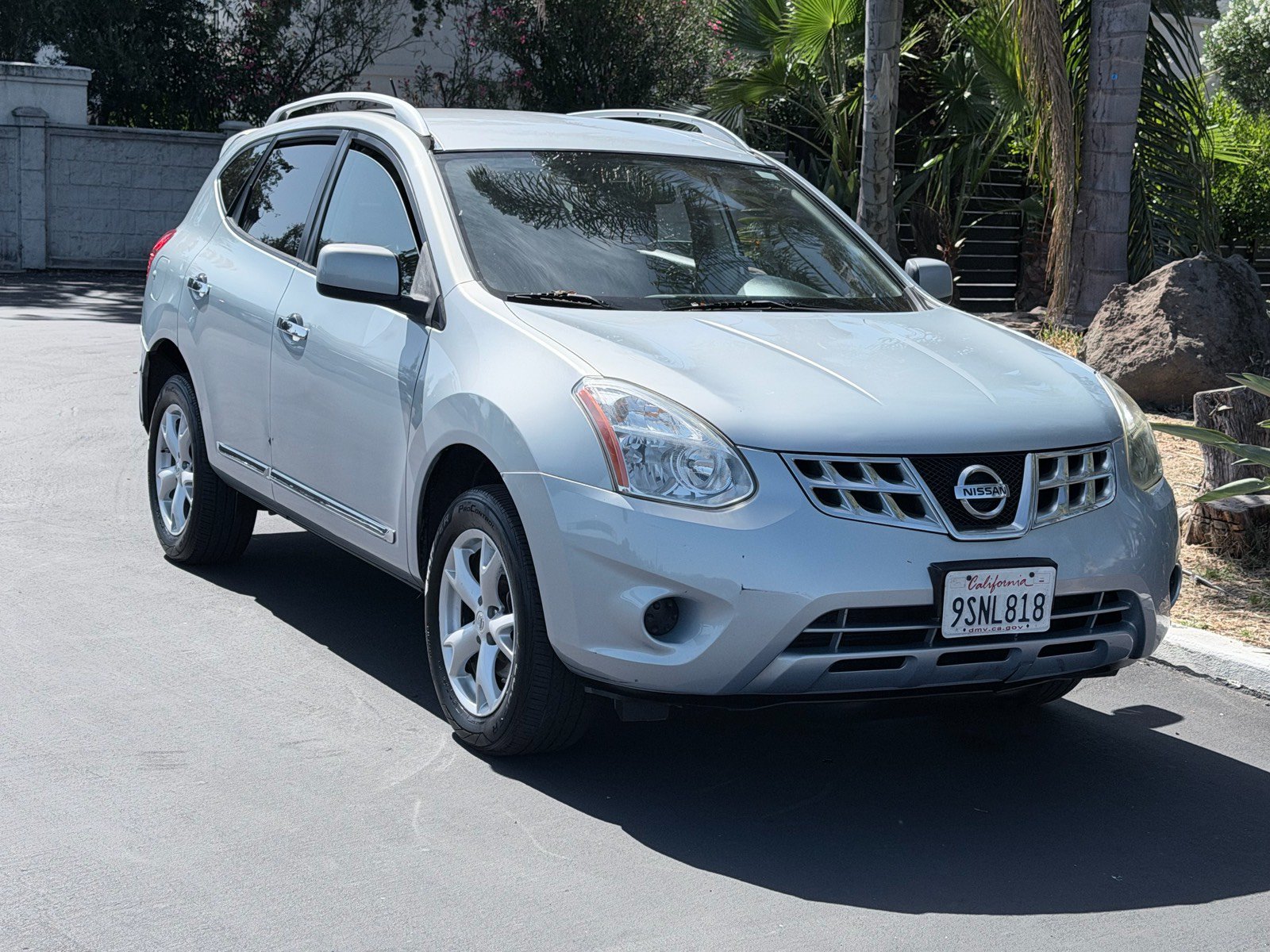 Used 2011 Nissan Rogue SV FWD image 5