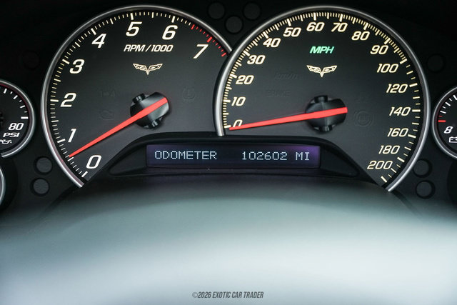 Used 2006 Chevrolet Corvette Coupe w/ Preferred Equipment Group RWD image 30
