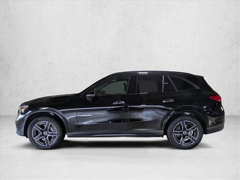 Certified 2025 Mercedes-Benz GLC 300 image 12