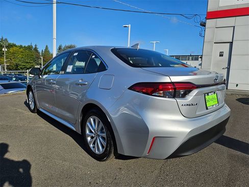 New 2026 Toyota Corolla XLE image 5