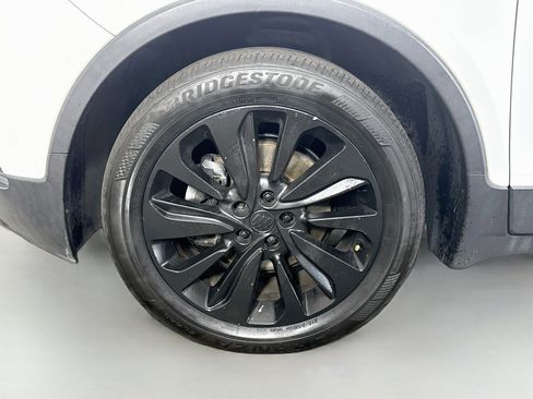 Used 2020 Buick Encore Preferred FWD image 35