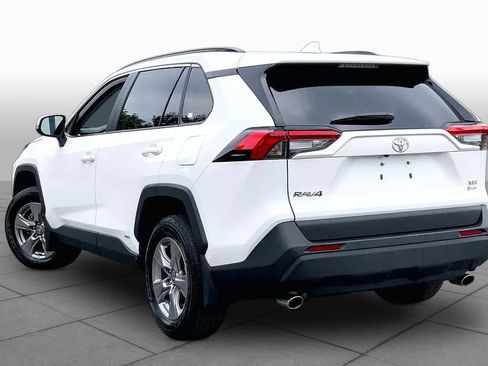 Used 2025 Toyota RAV4 XLE w/ Convenience Package AWD/4WD image 12