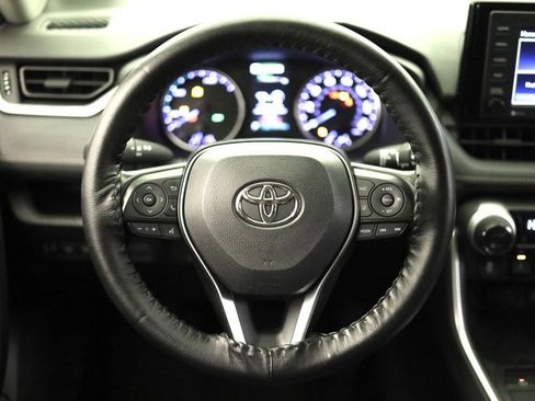 Used 2021 Toyota RAV4 AWD Hybrid image 13