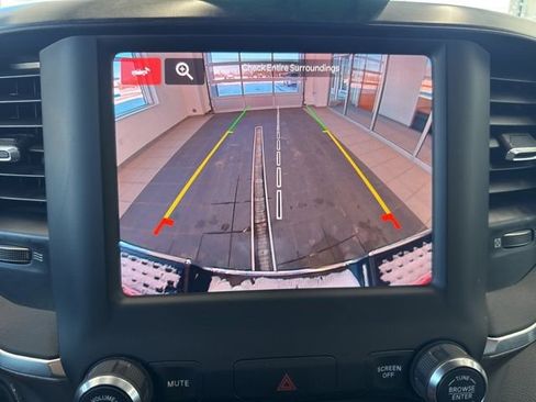 Used 2024 RAM 2500 Big Horn w/ Bed Utility Group image 19