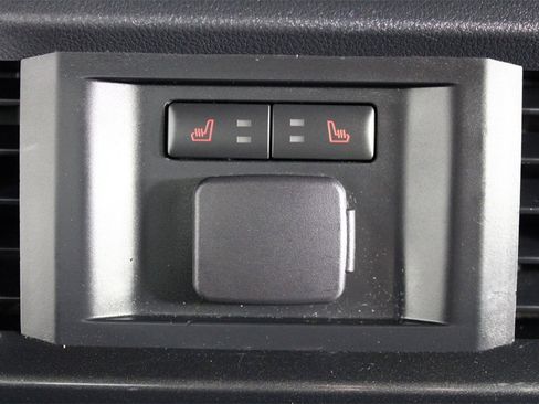 Used 2021 Ford F150 Lariat w/ Equipment Group 502A High image 39