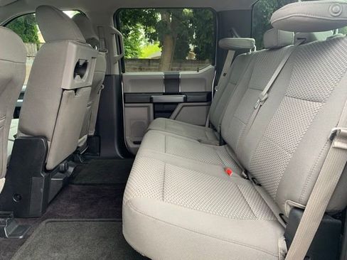 Used 2016 Ford F150 XLT image 13