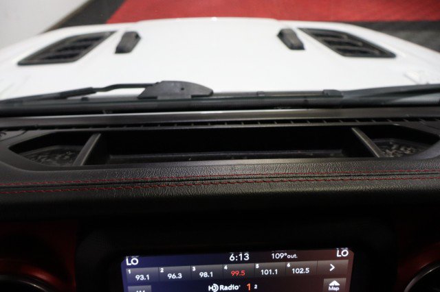 Used 2021 Jeep Gladiator Rubicon AWD/4WD image 40