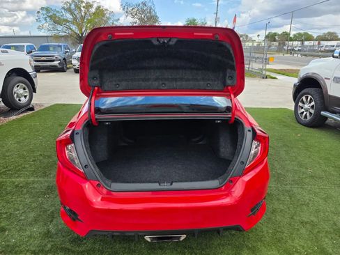 Used 2019 Honda Civic Sport image 8