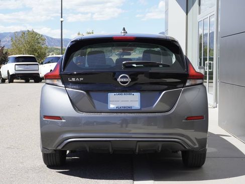 Used 2025 Nissan Leaf S FWD image 6