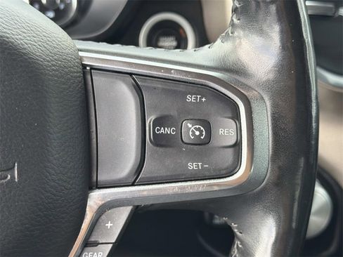 Used 2019 RAM 1500 Laramie image 11