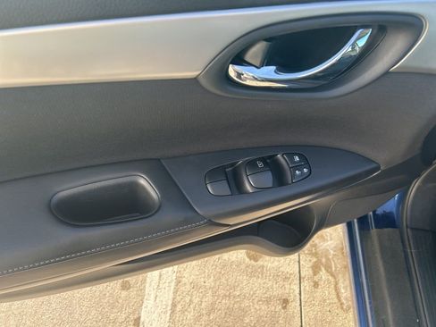 Used 2019 Nissan Sentra S image 32