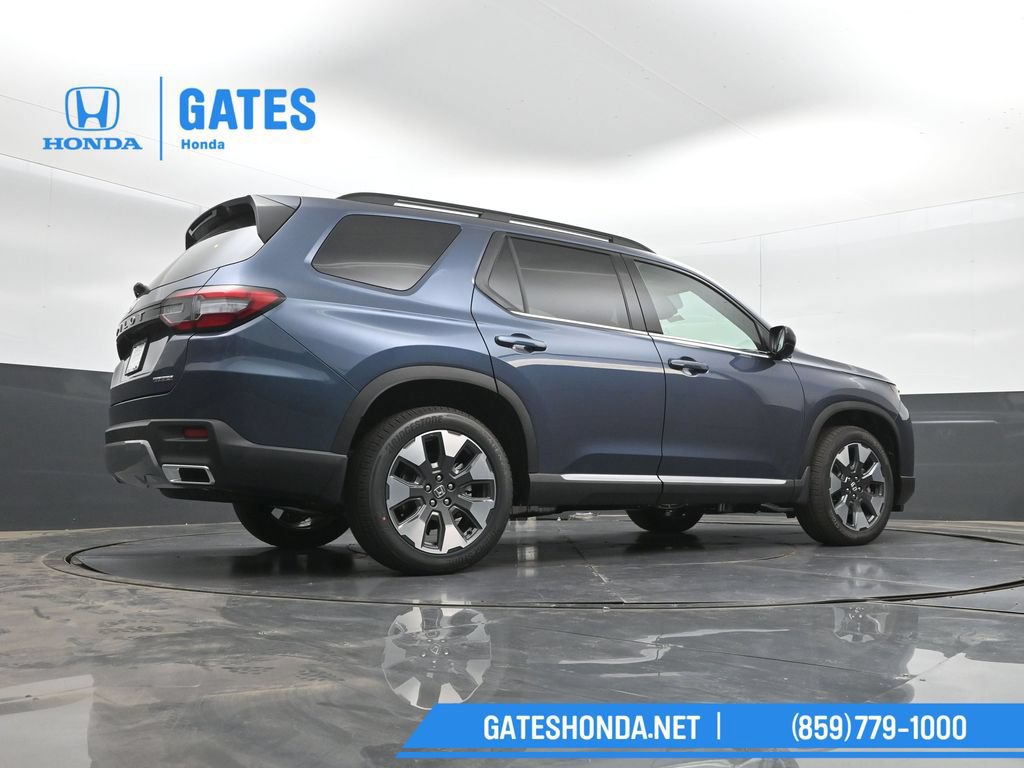 New 2026 Honda Pilot Touring image 40