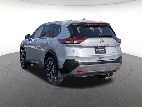 Used 2023 Nissan Rogue SV image 7