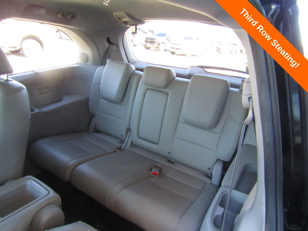 Used 2016 Honda Odyssey Touring Elite image 18