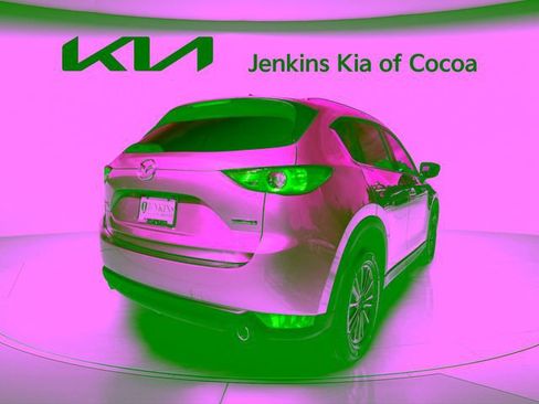 Used 2020 MAZDA CX-5 Touring FWD image 5