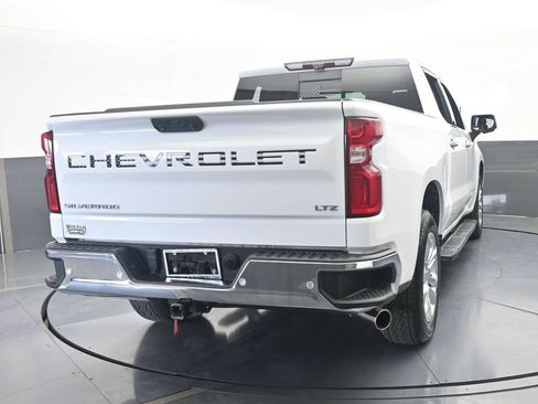 Used 2023 Chevrolet Silverado 1500 LTZ w/ Technology Package RWD image 5