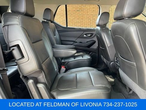Used 2020 Chevrolet Traverse LT w/ LT Premium Package FWD image 35