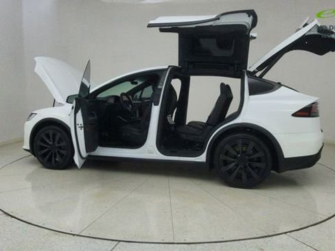 Used 2024 Tesla Model X AWD/4WD image 76