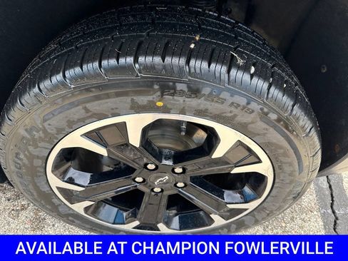 Used 2025 Chevrolet Equinox LT w/ Safety and Technology Package AWD/4WD image 14
