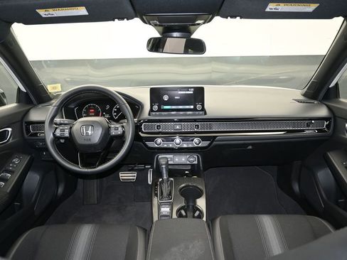 Used 2025 Honda Civic Sport image 10