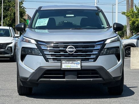 Certified 2024 Nissan Rogue S AWD/4WD image 9