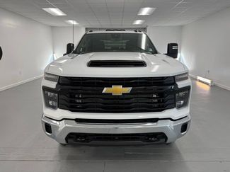 New 2026 Chevrolet Silverado 3500 W/T w/ WT Convenience Package video 2