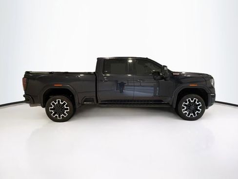 Certified 2024 GMC Sierra 2500 AT4 w/ Technology Package image 8