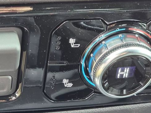 New 2026 GMC Sierra 1500 Elevation w/ Elevation Premium Package image 7