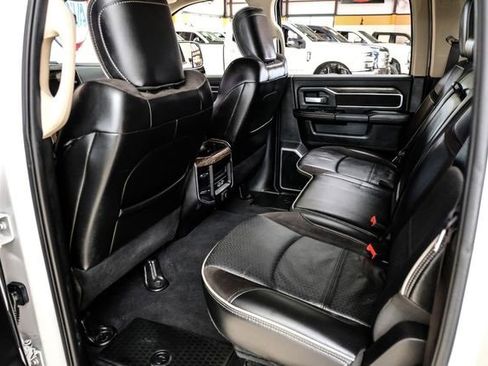 Used 2019 RAM 2500 Laramie image 31