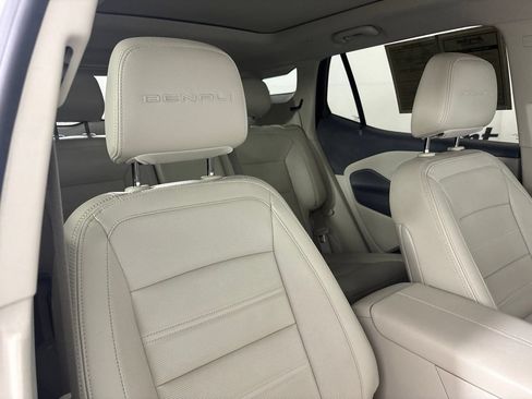 Used 2022 GMC Terrain Denali w/ Denali Premium Package AWD/4WD image 33