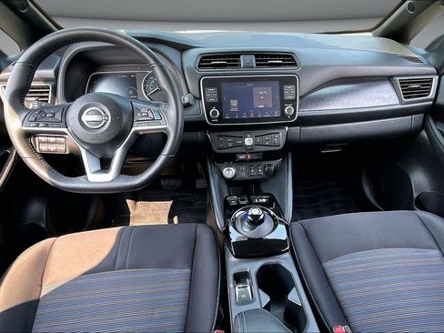 Used 2024 Nissan Leaf SV Plus FWD image 8