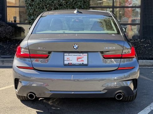 Used 2022 BMW 330i xDrive Sedan w/ M Sport Package image 14