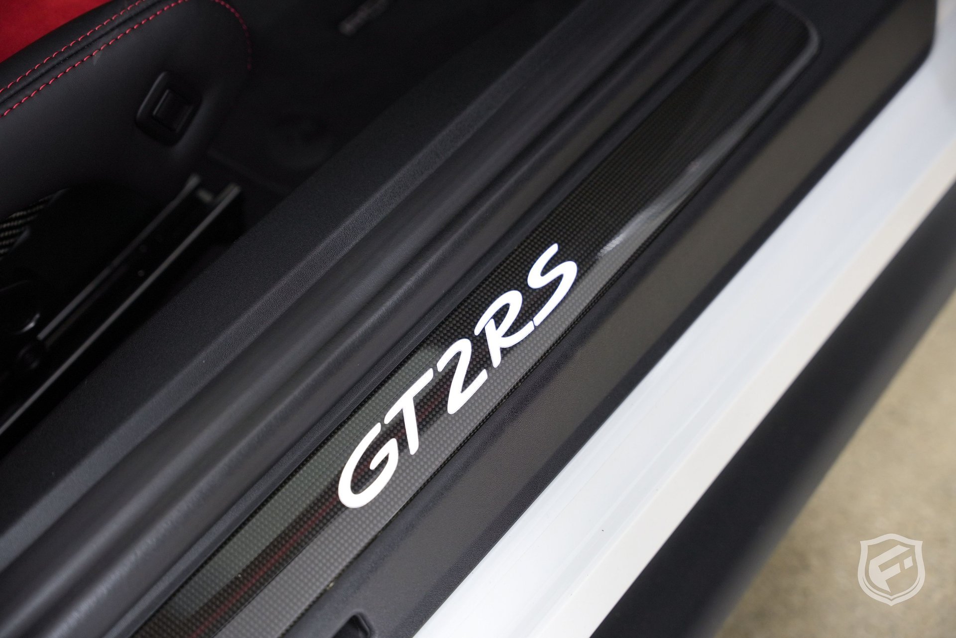 Used 2018 Porsche 911 GT2 RS RWD image 25