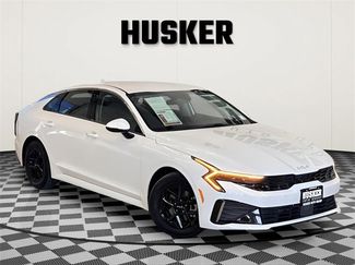 Used 2025 Kia K5 LXS video 1
