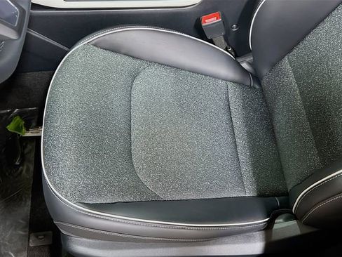 New 2025 Kia K4 GT-Line image 19